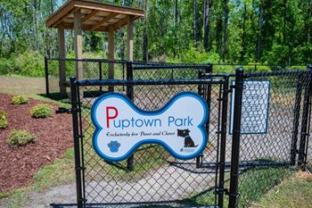 Bark park/pet spa